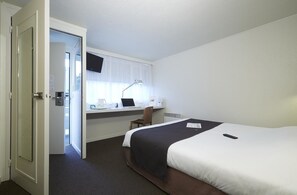 Premium bedding, desk, free WiFi, bed sheets