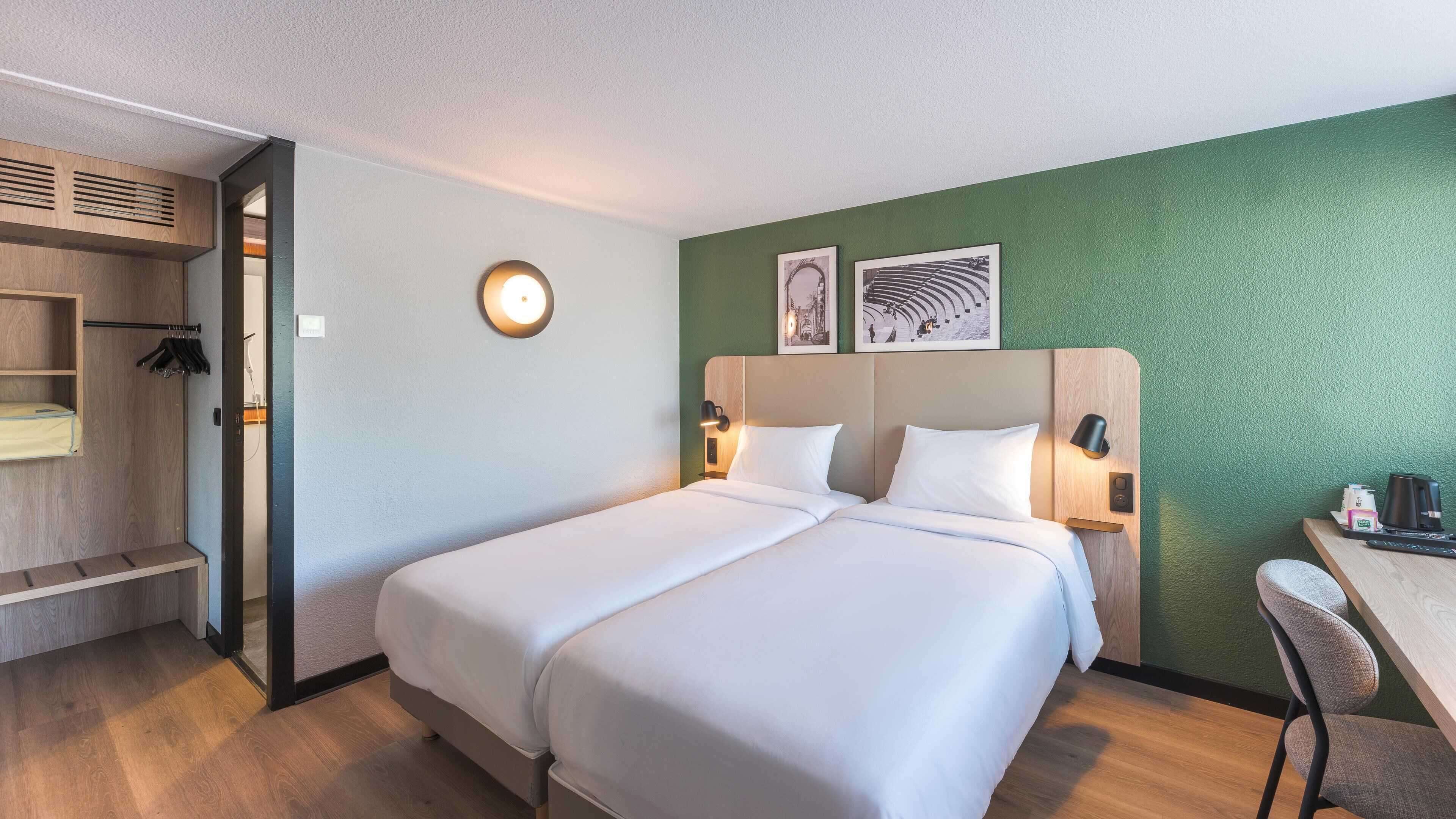 Standard Room, 2 Single Beds | 1 bedroom, premium bedding, desk, laptop workspace