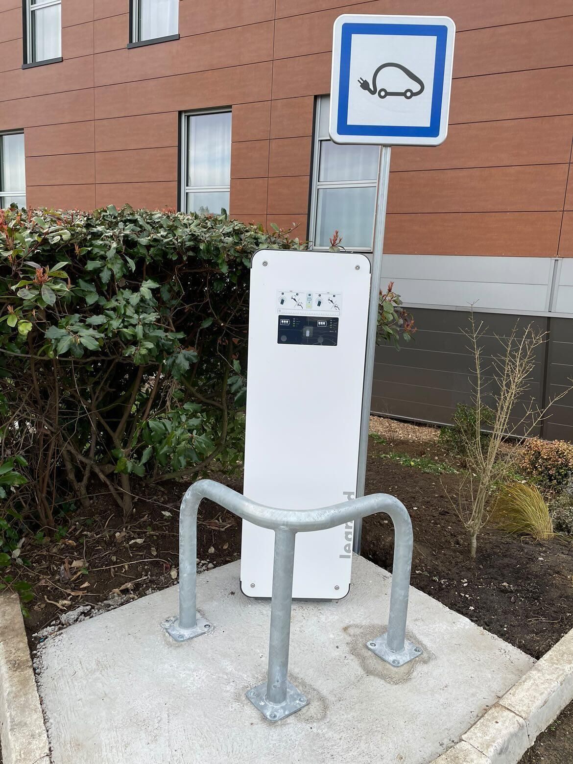 electric vehicle-charging station