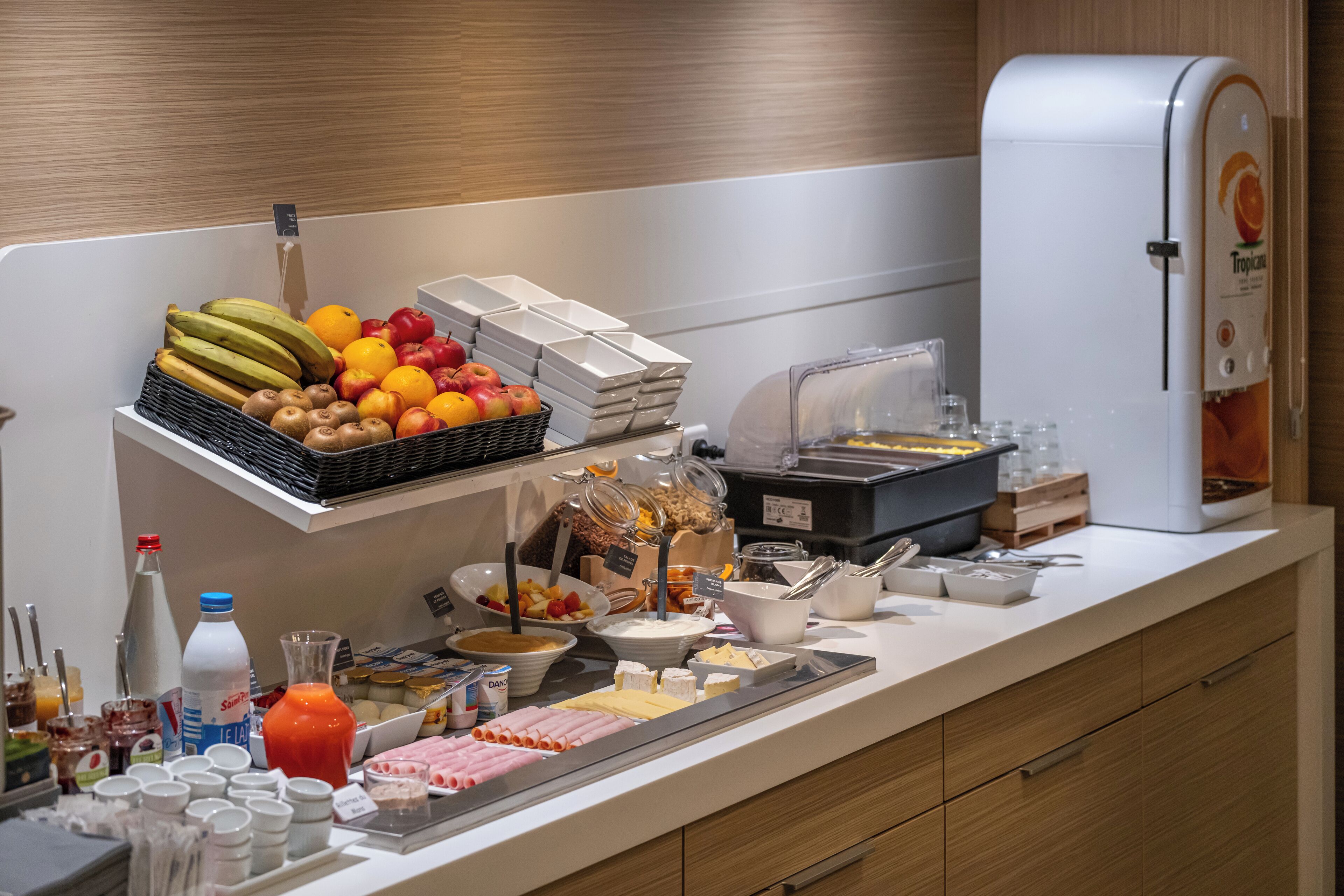 daily buffet breakfast (eur 14.50 per person)