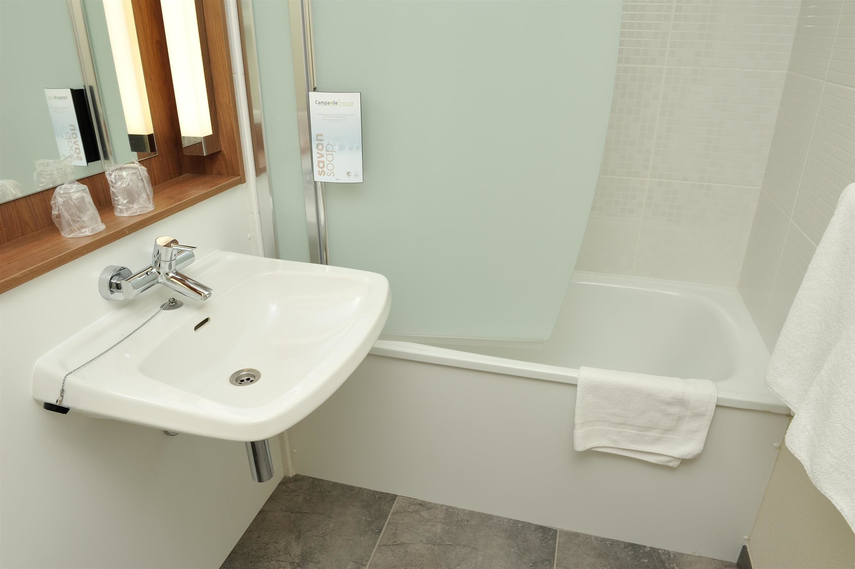 Foto - Campanile Lorient - Lanester