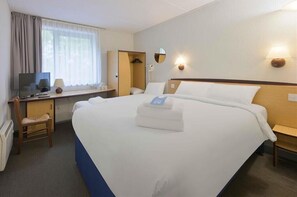 Desk, iron/ironing board, free cribs/infant beds, free WiFi