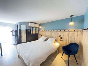 Premium bedding, individually furnished, desk, soundproofing