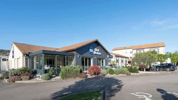 BehindertenparkplÀtze