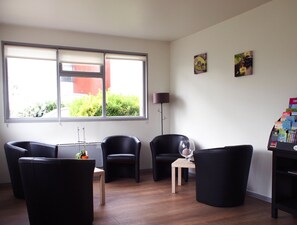 Lounge - Hôtel Inn Design La Rochelle  (La Rochelle)