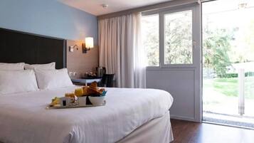 Literie de qualité supérieure, coffres-forts dans les chambres