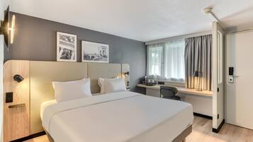 Premium bedding, desk, blackout curtains, iron/ironing board