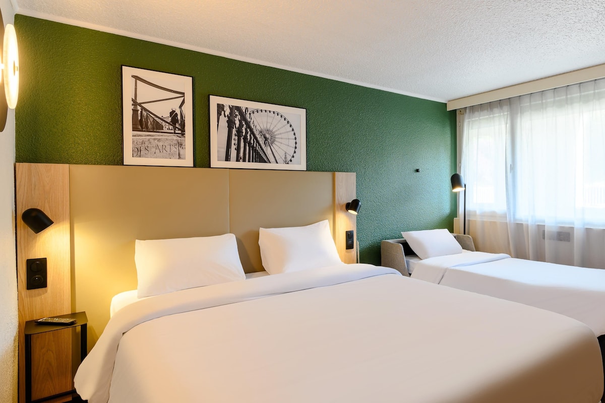 Premium bedding, desk, blackout curtains, iron/ironing board
