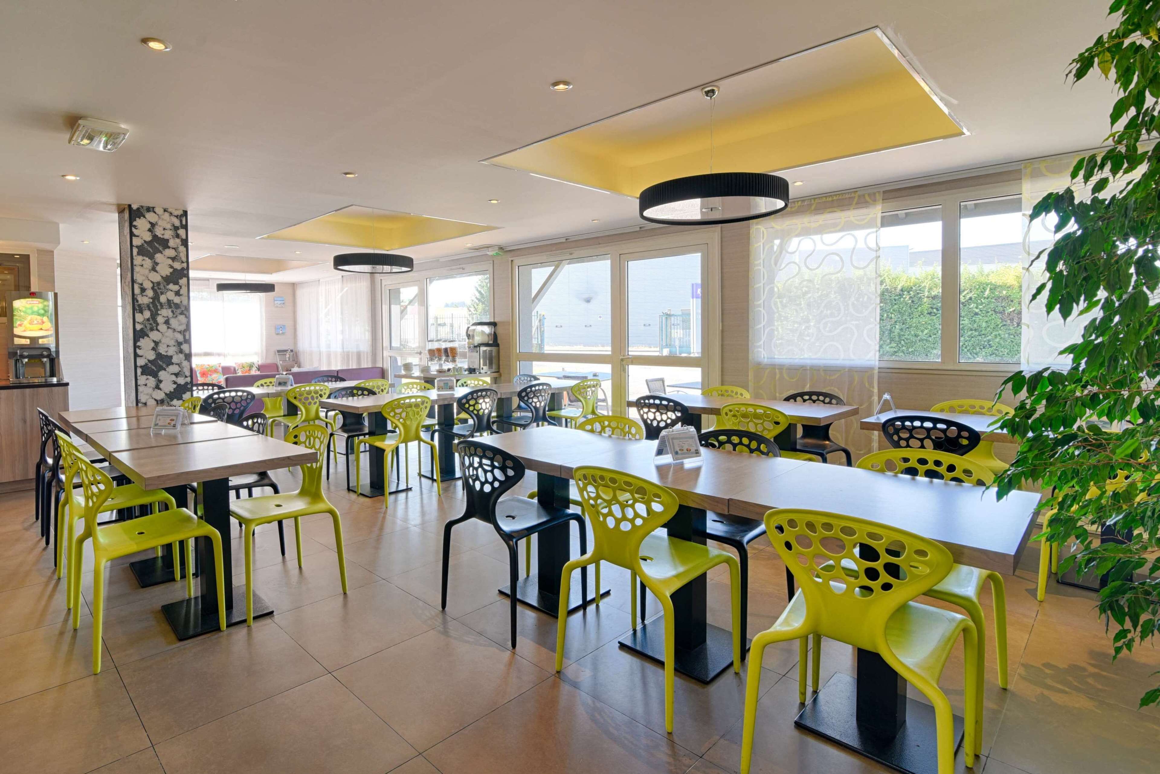 daily buffet breakfast (eur 14 per person)