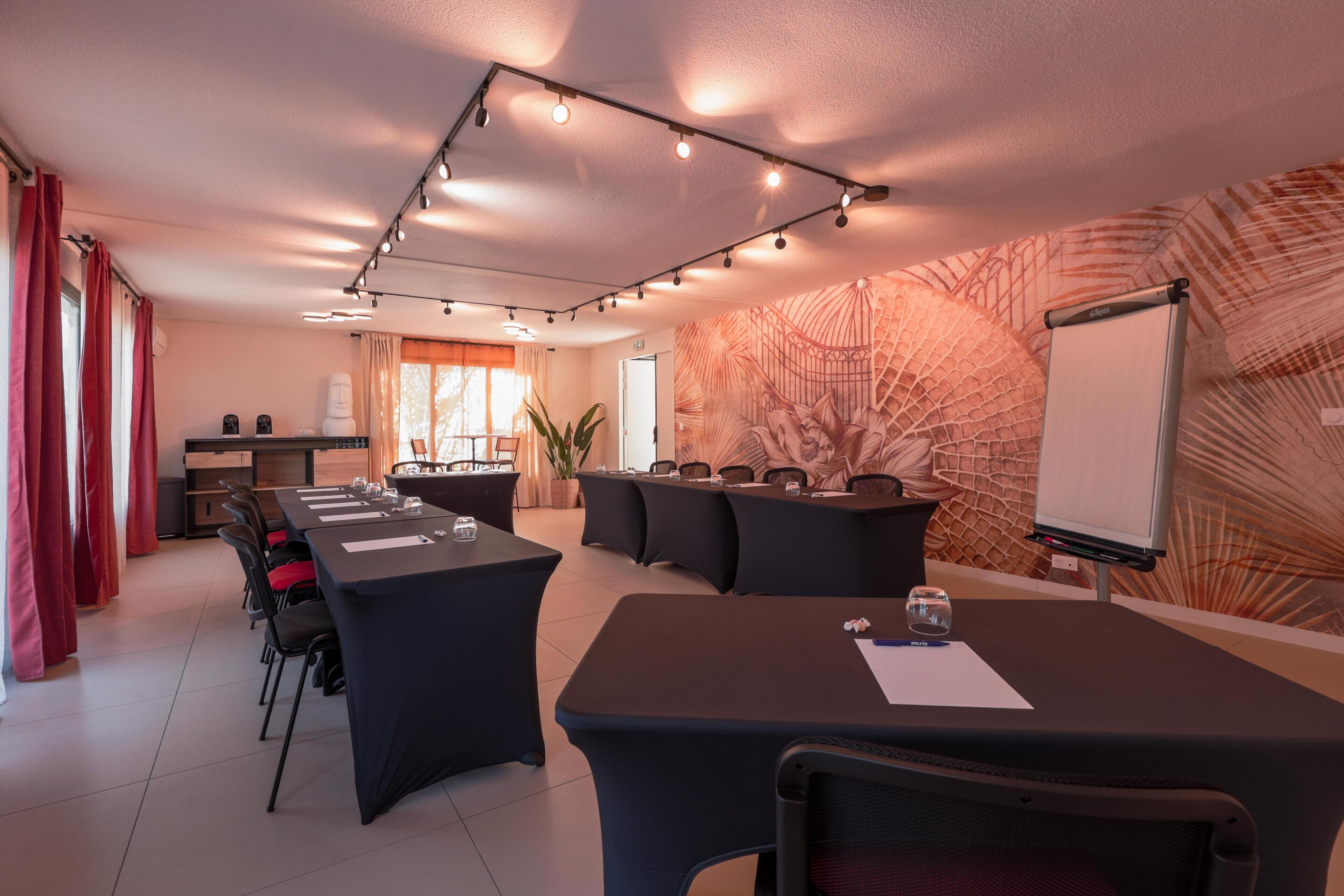 Foto - HÔTEL KYRIAD MARSEILLE - Vitrolles Aéroport