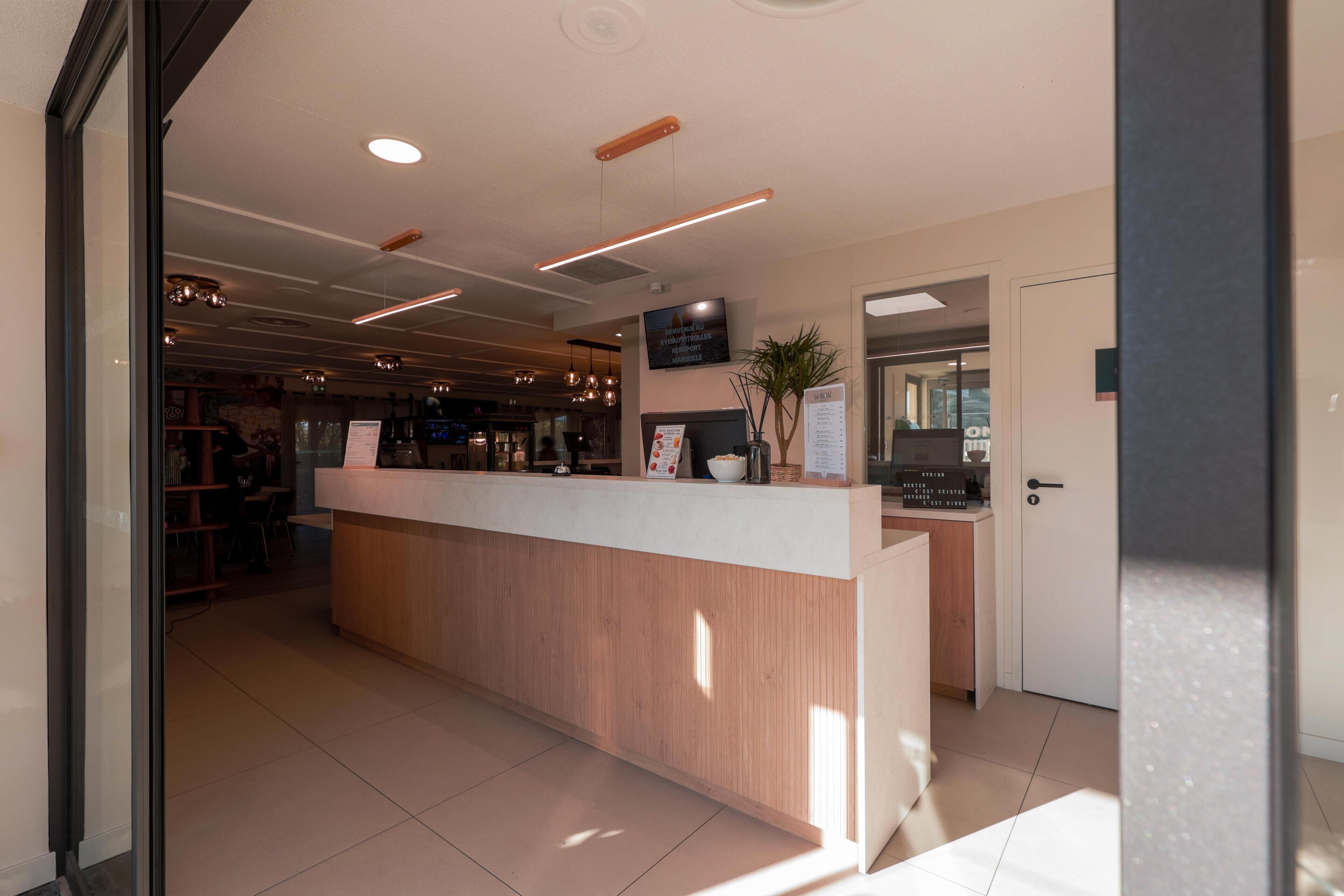 Foto - HÔTEL KYRIAD MARSEILLE - Vitrolles Aéroport
