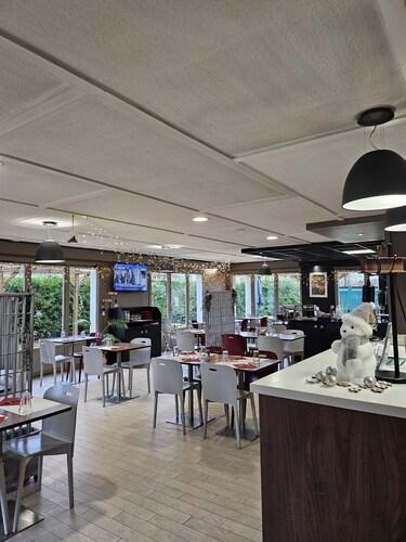 Hotel Campanile Orleans Ouest - La Chapelle St Mesmin