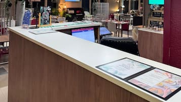 Breakfast, lunch, dinner served; French cuisine