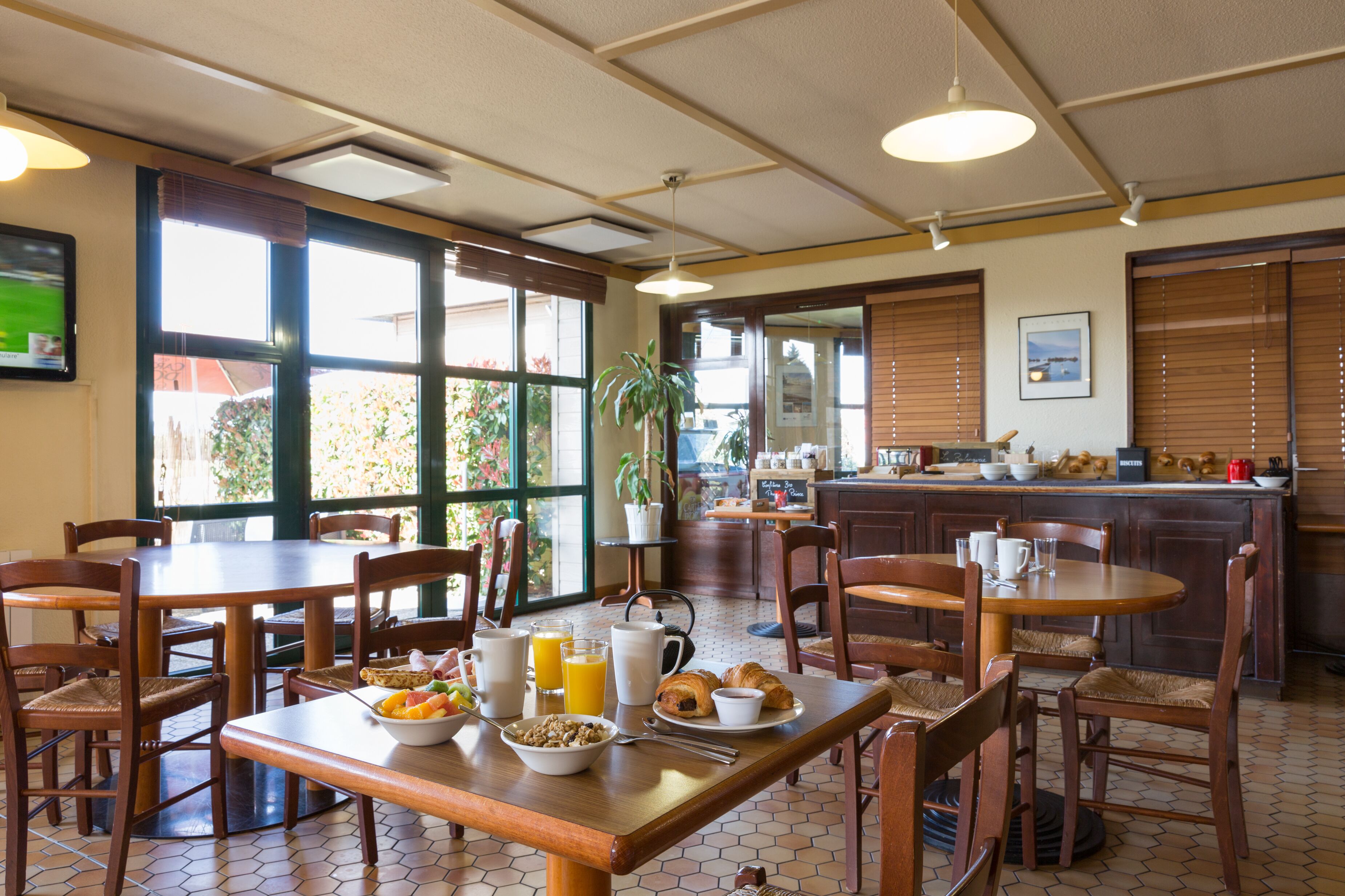 Photo - Hotel Kyriad Annecy Nord - Epagny