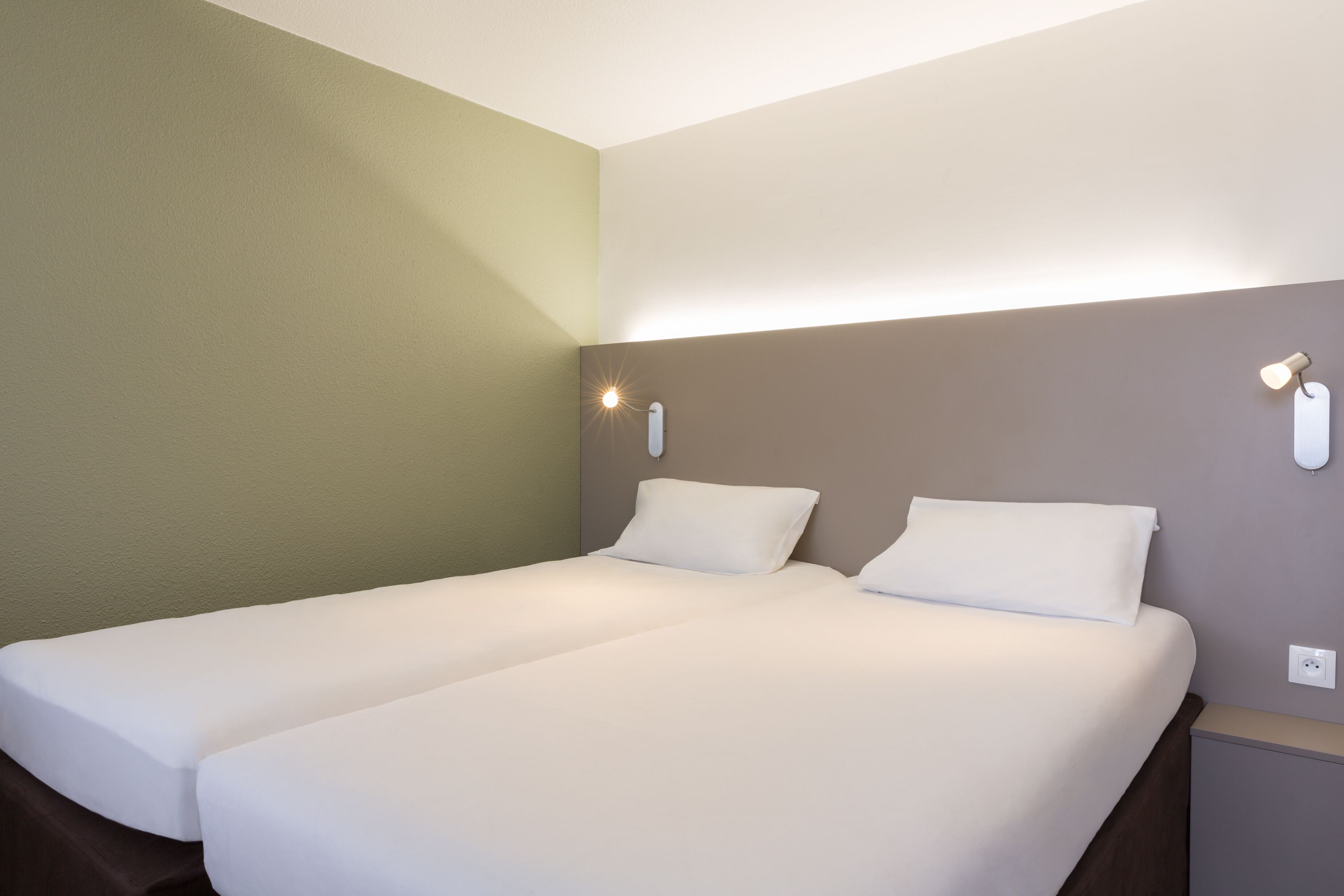 Photo - Hotel Kyriad Annecy Nord - Epagny