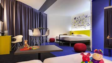 Premium-sengetøj, minibar, pengeskab på værelset, skrivebord