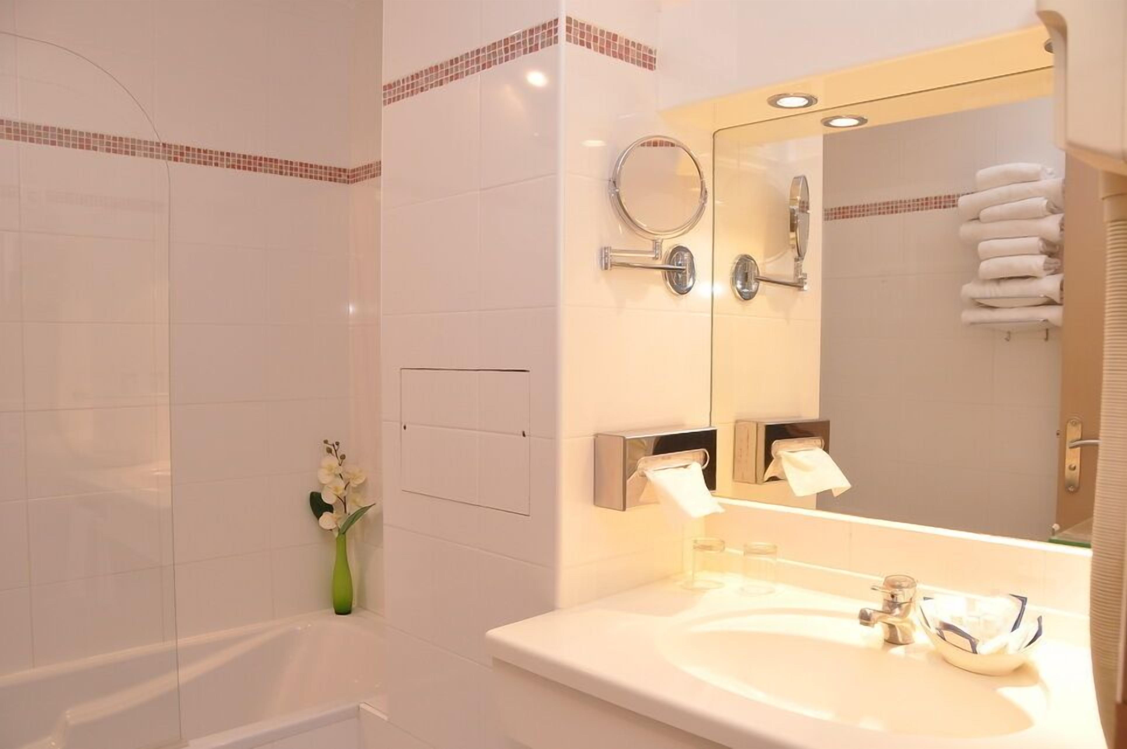 free toiletries, hair dryer, bidet, towels