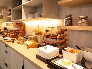 Free daily buffet breakfast  - ibis Styles Paris Saint Denis Pleyel (Saint-Denis)