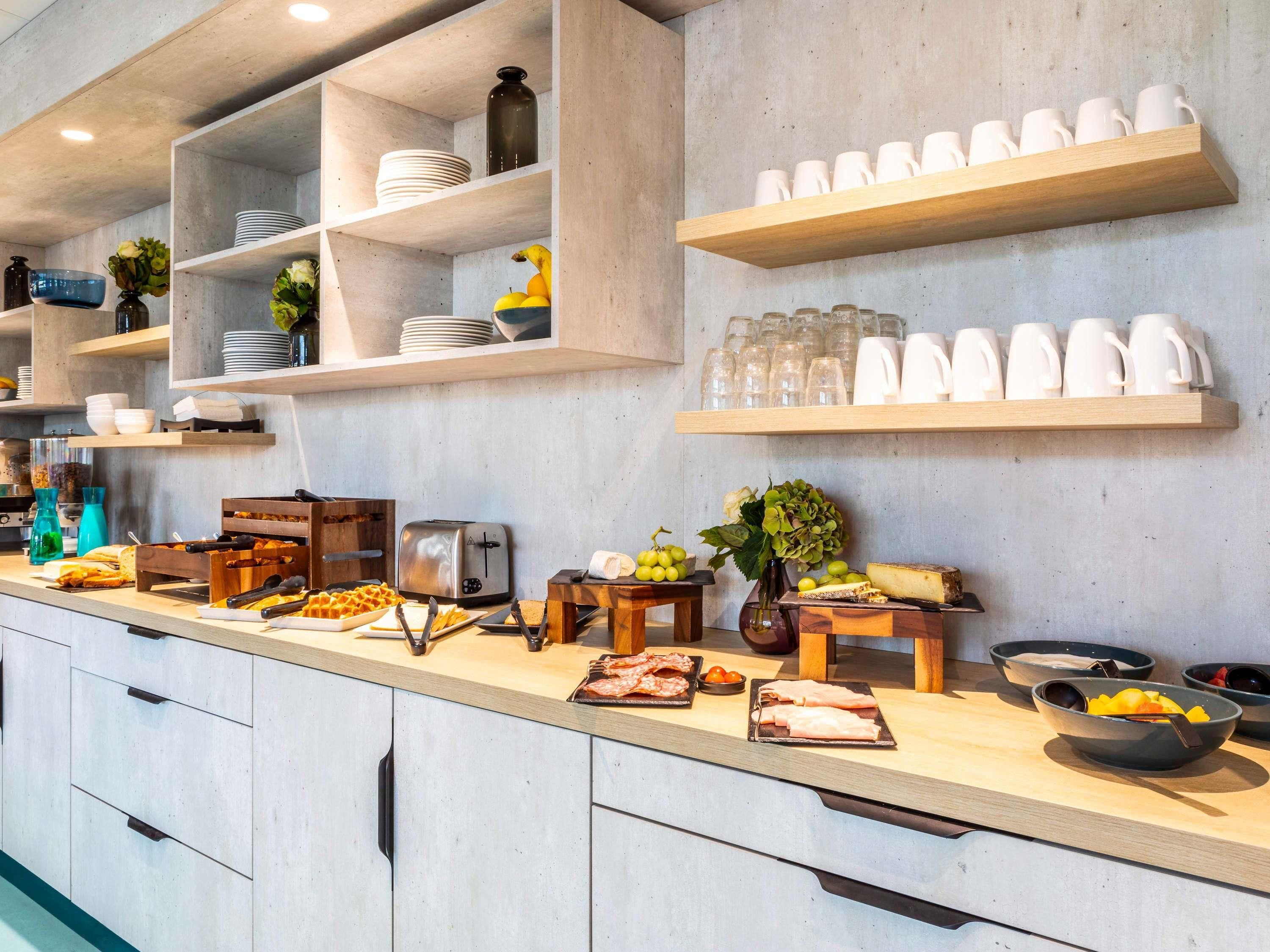 Petit déjeuner buffet compris tous les jours