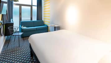 Standard Room, 1 Double Bed with Sofa bed | Blackout drapes, soundproofing, iron/ironing board