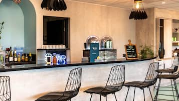 Bar (en la propiedad)