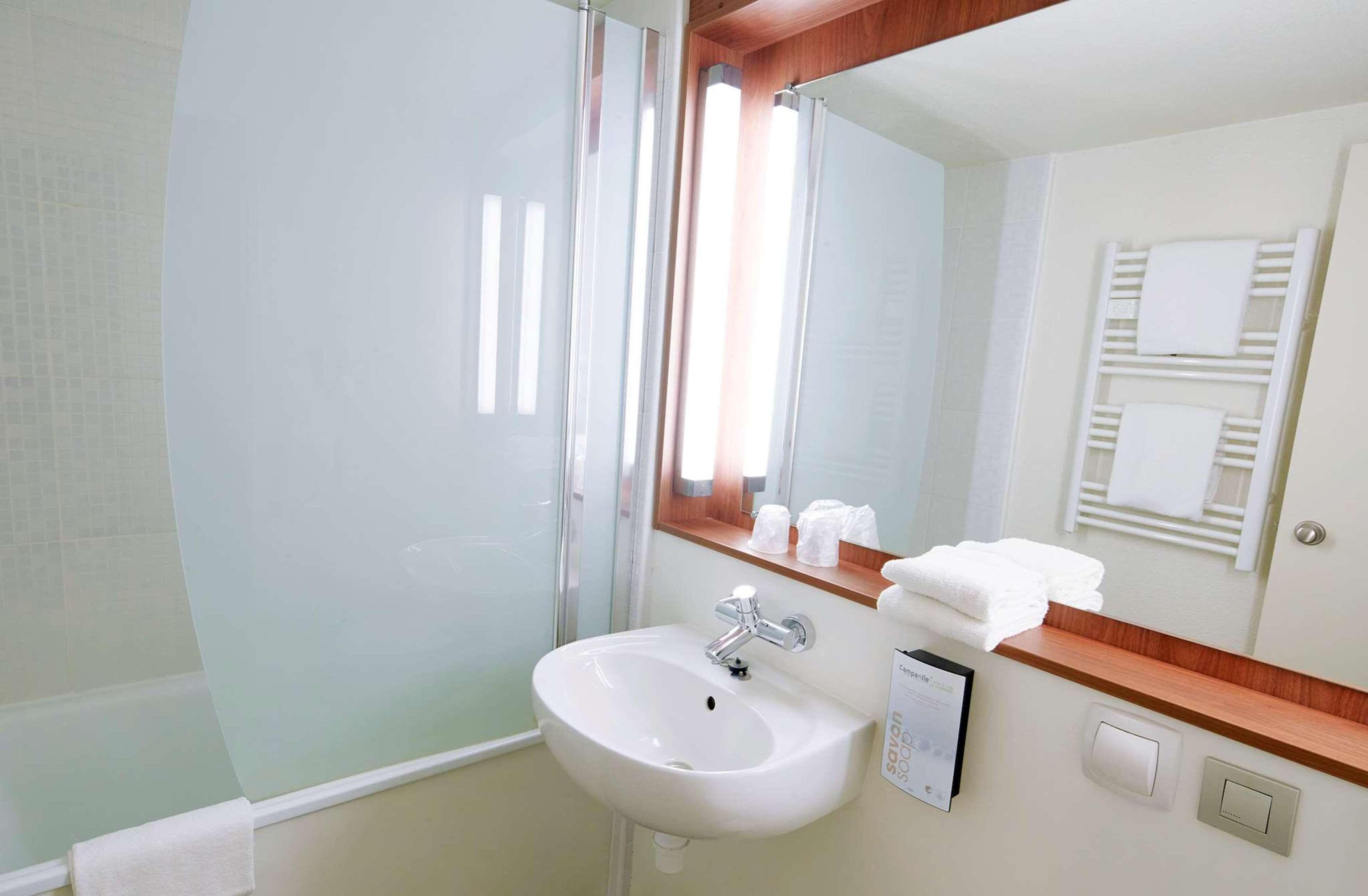 Foto - Campanile Orleans - La Source