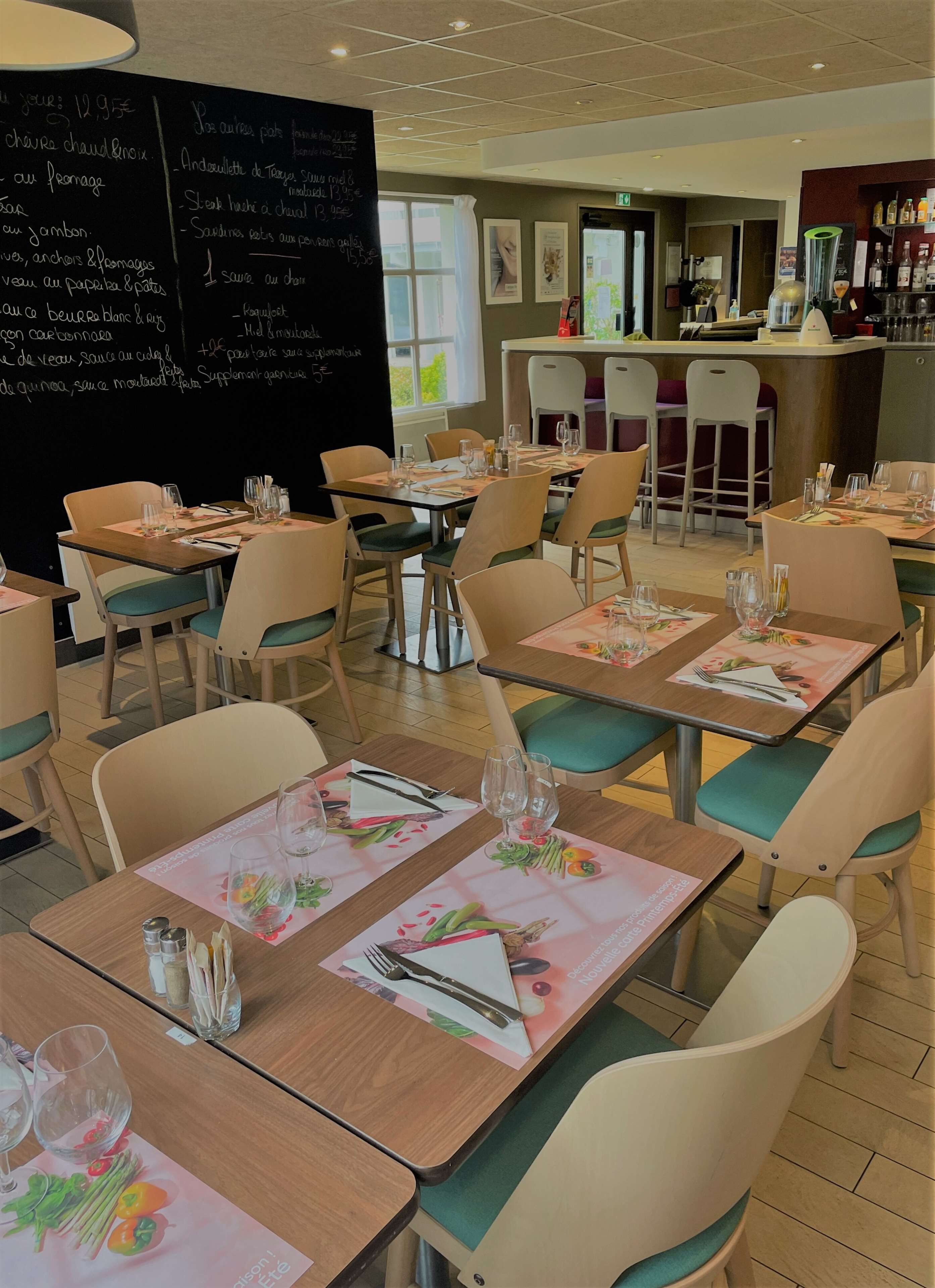 Foto - Campanile Orleans - La Source