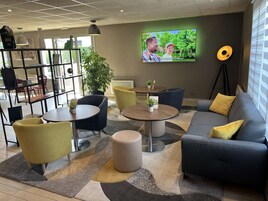 Se sirven almuerzos y cenas