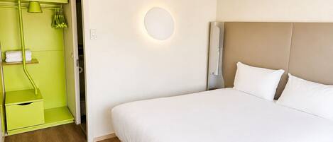 Premium bedding, desk, soundproofing, iron/ironing board (on request)