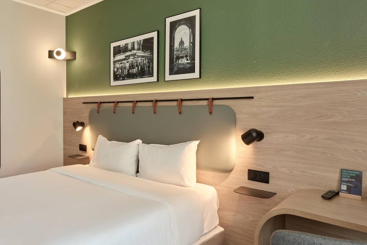 Premium bedding, desk, blackout curtains, soundproofing