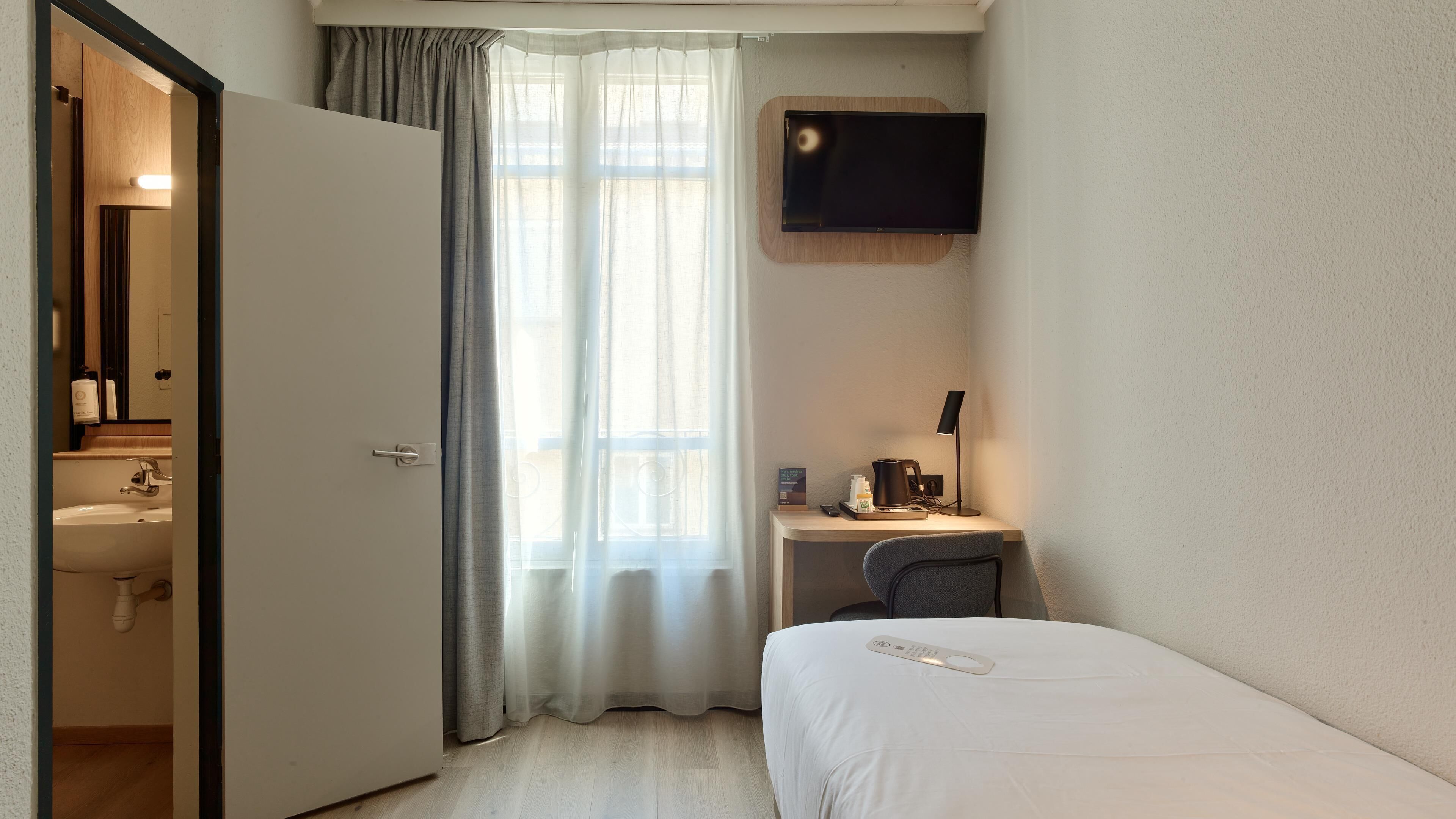 Standardzimmer, 1 Einzelbett | Hochwertige Bettwaren, Schreibtisch, Verdunkelungsvorhänge
