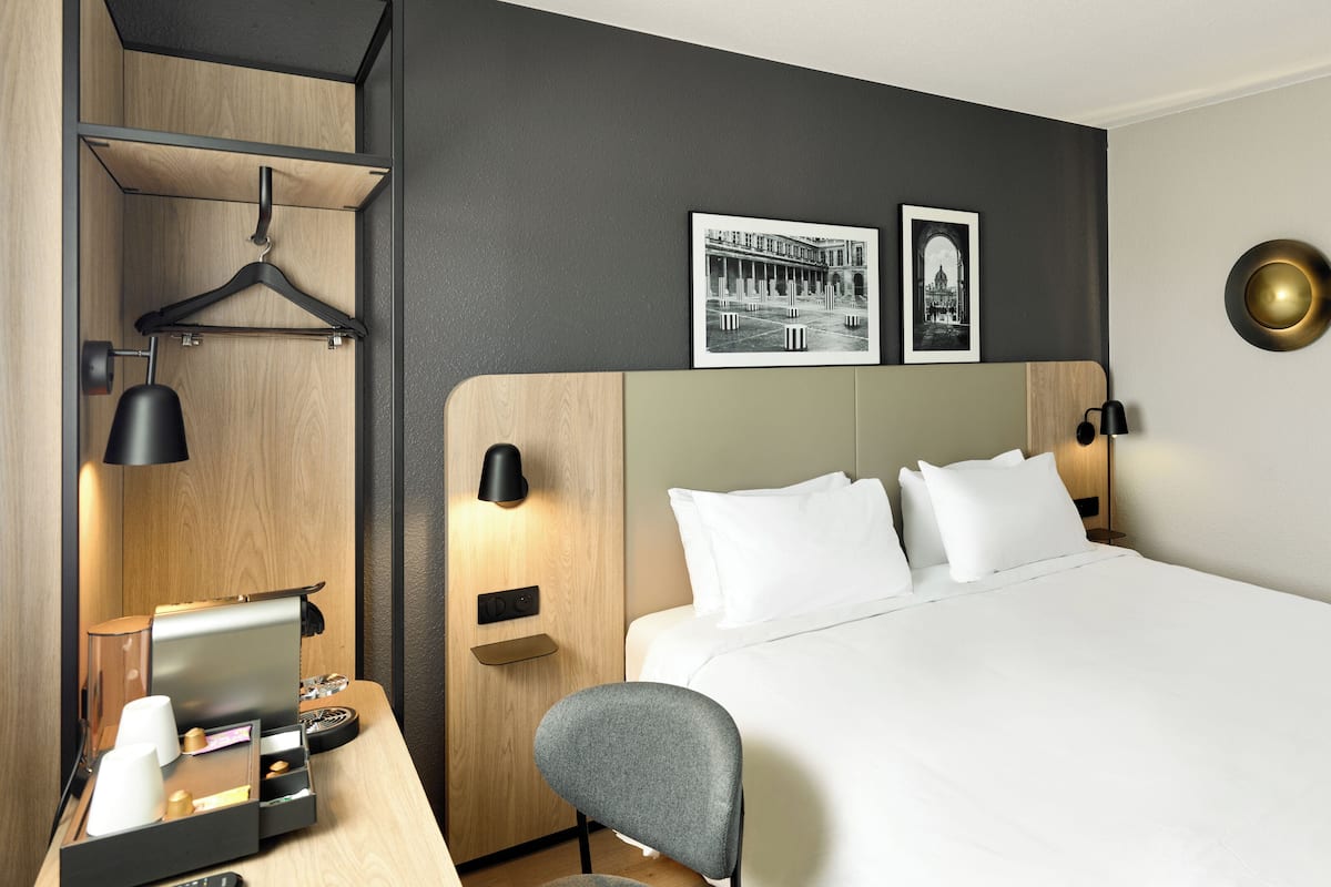 Premium bedding, individually furnished, desk, laptop workspace