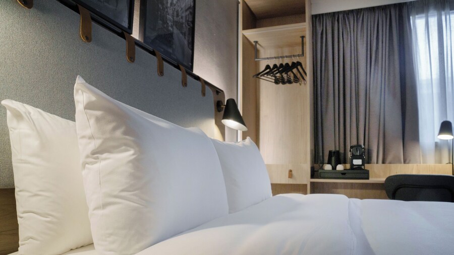 Campanile PRIME - Paris Pantin