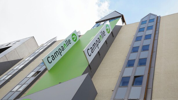 A modern building with signage reading "Campanile." - Campanile PRIME - Paris Pantin (Pantin)