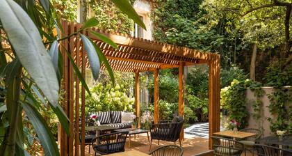 Hotel Paris Louis Blanc