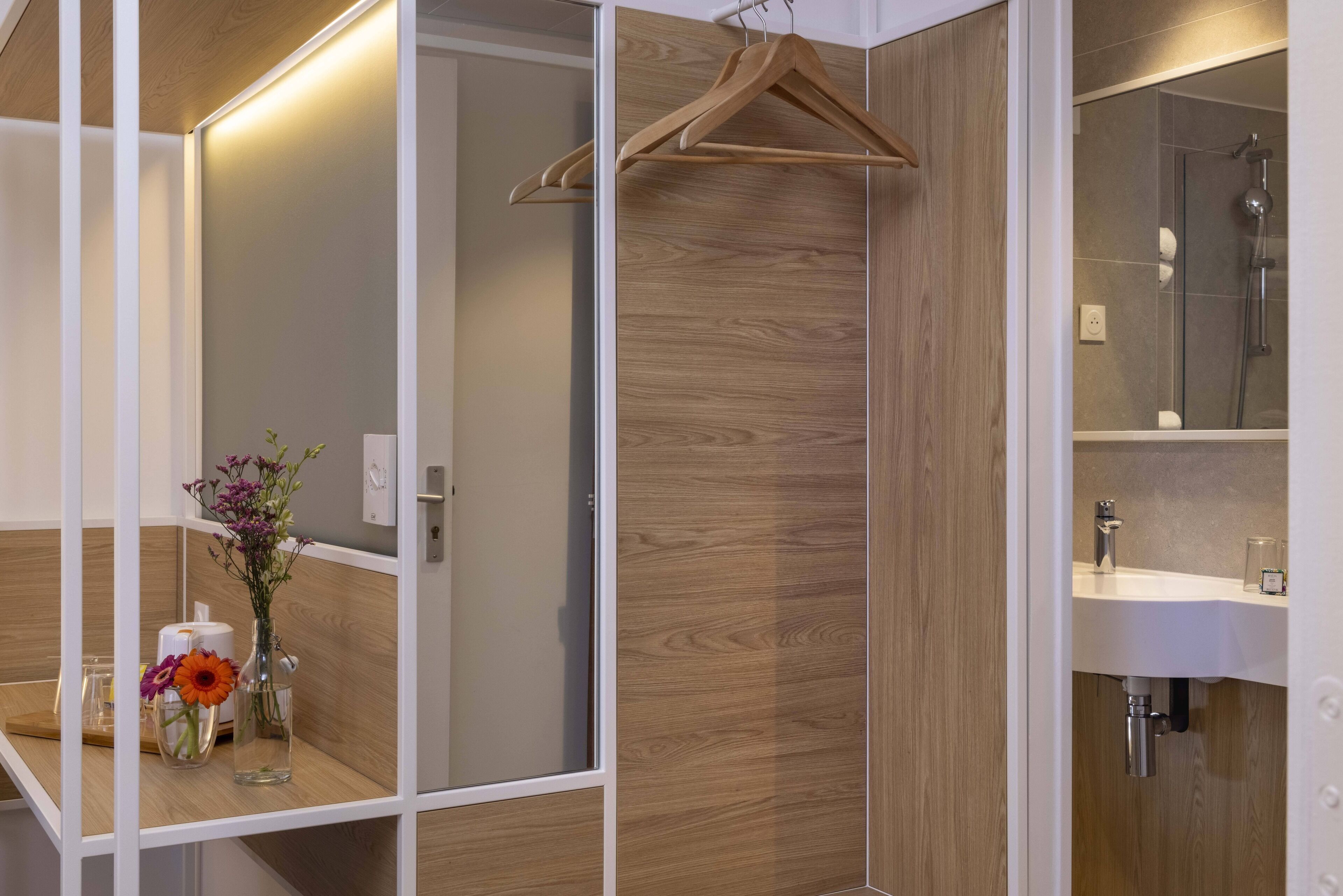 Photo - Hotel Paris Louis Blanc