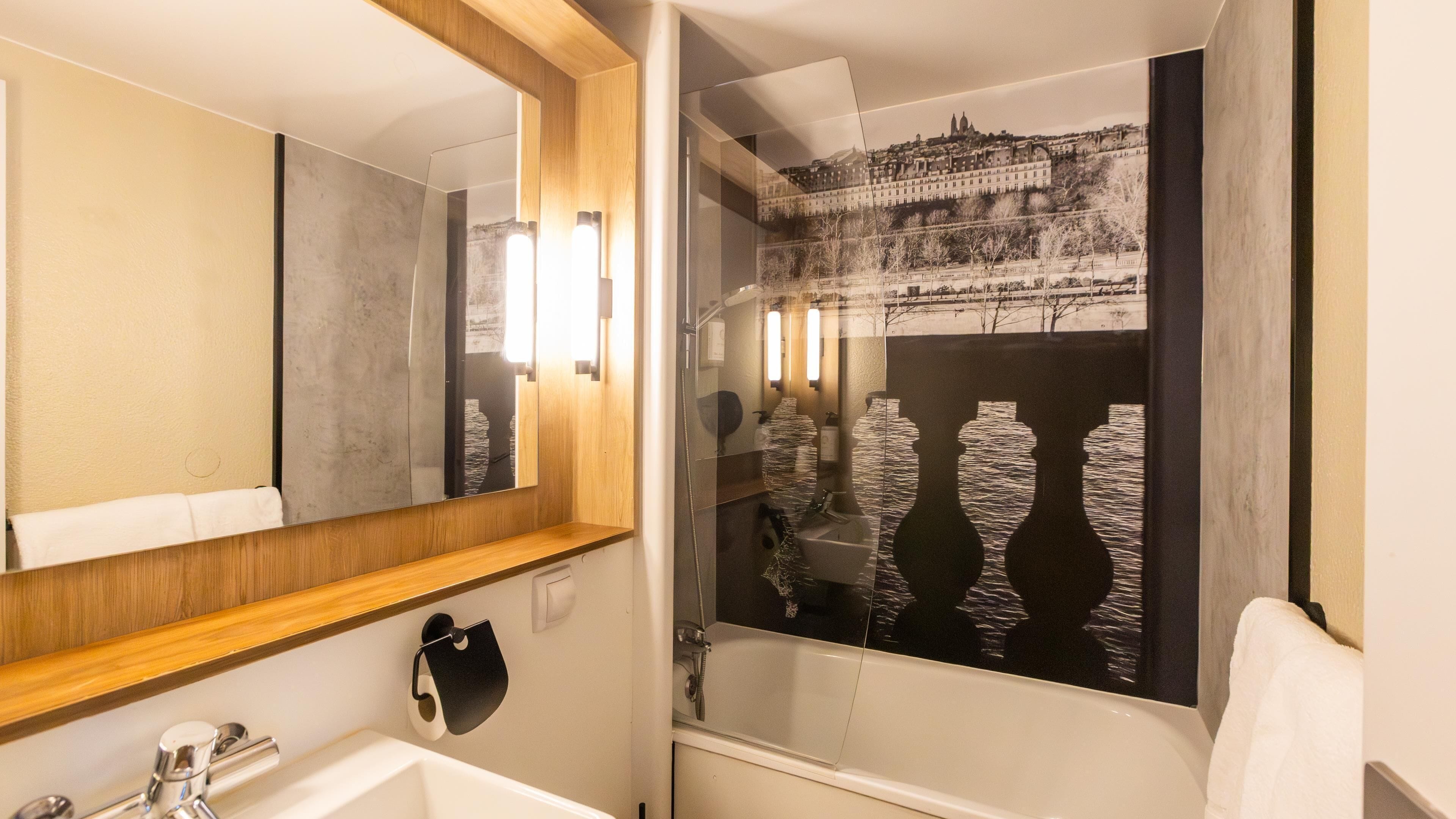 Photo - Campanile PRIME - Paris Levallois-Perret