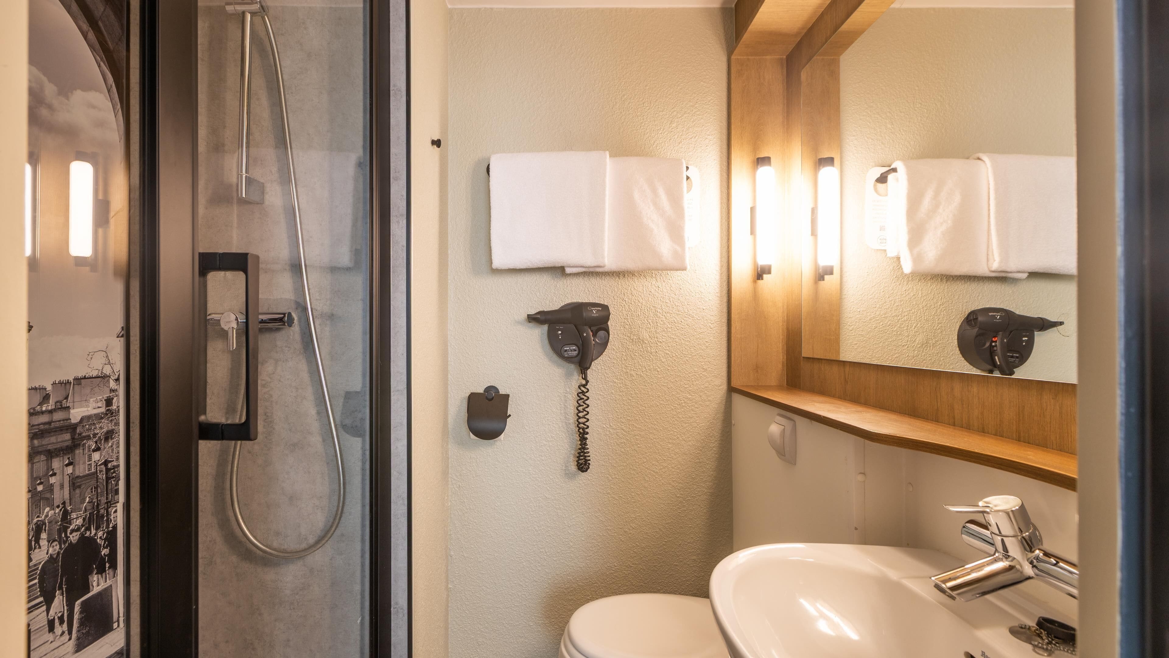 Photo - Campanile PRIME - Paris Levallois-Perret