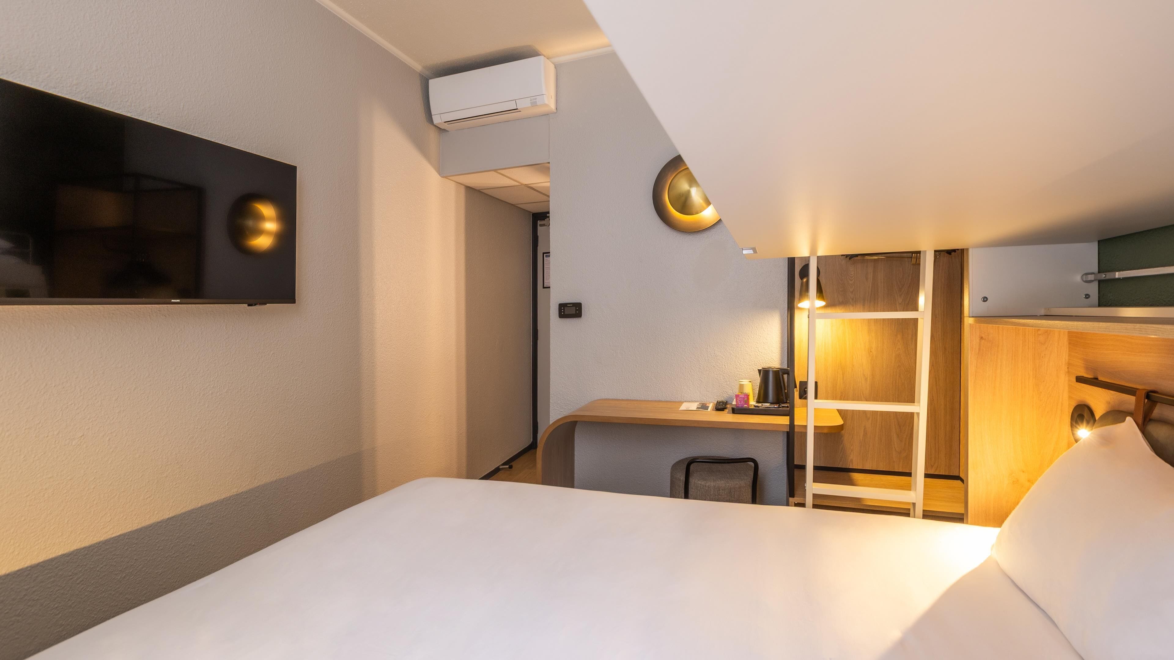 Chambre Standard, plusieurs lits | Literie de qualité supérieure, bureau