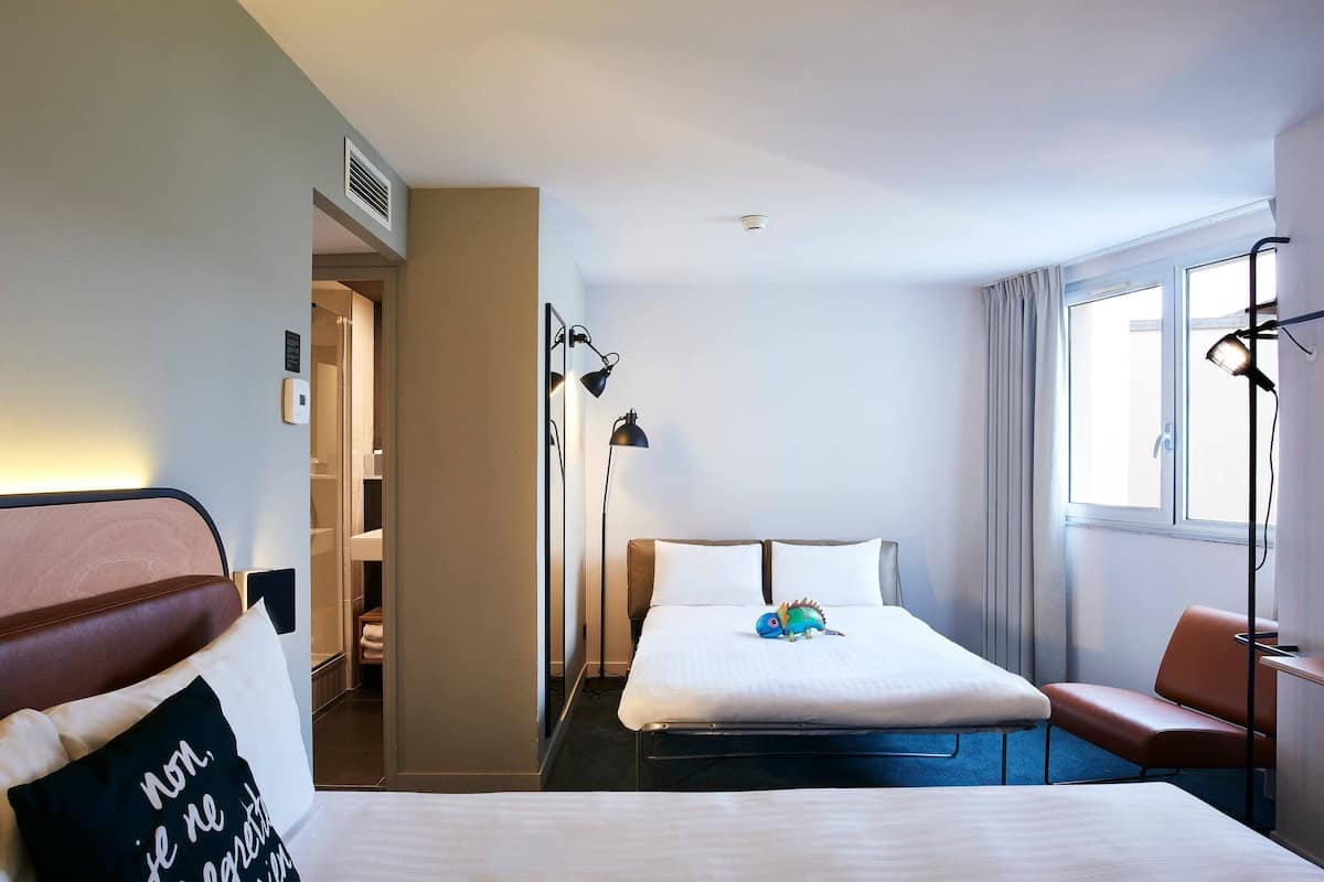 Family Room, 1 Queen Bed with Sofa bed | Blackout curtains, travel cot, free rollaway beds, free WiFi