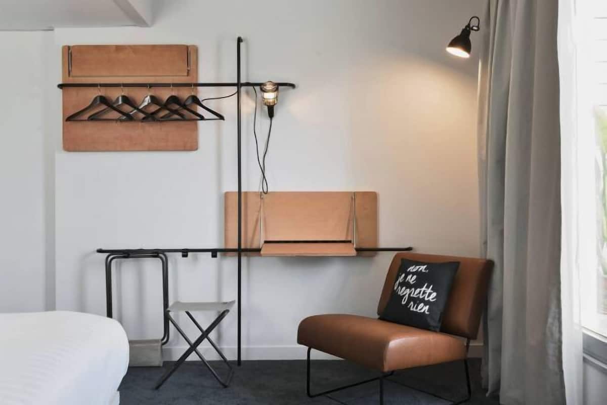Blackout drapes, travel crib, free rollaway beds, free WiFi