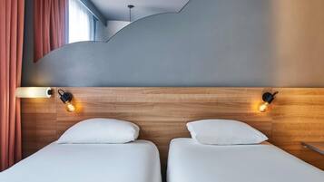 Standard Room, 2 Single Beds