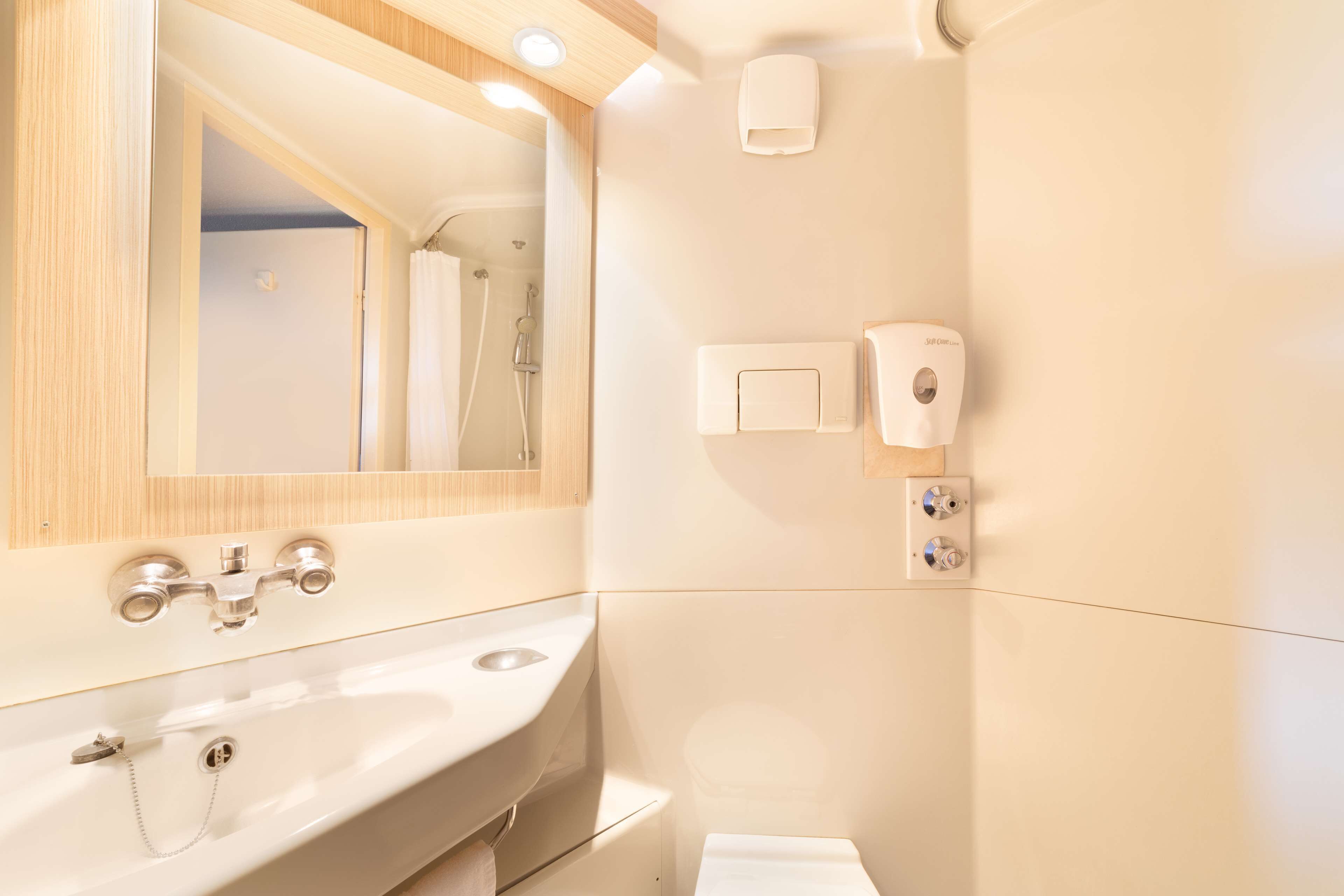 Photo - Premiere Classe Poitiers Futuroscope - Chasseneuil