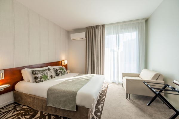 1 Lit queen size, Canapé-lit 1 place | 1 soverom, sengetøy av topp kvalitet, minibar og safe på rommet