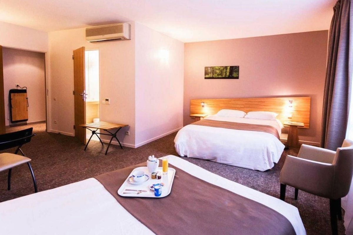 1 habitación, ropa de cama de alta calidad y minibar