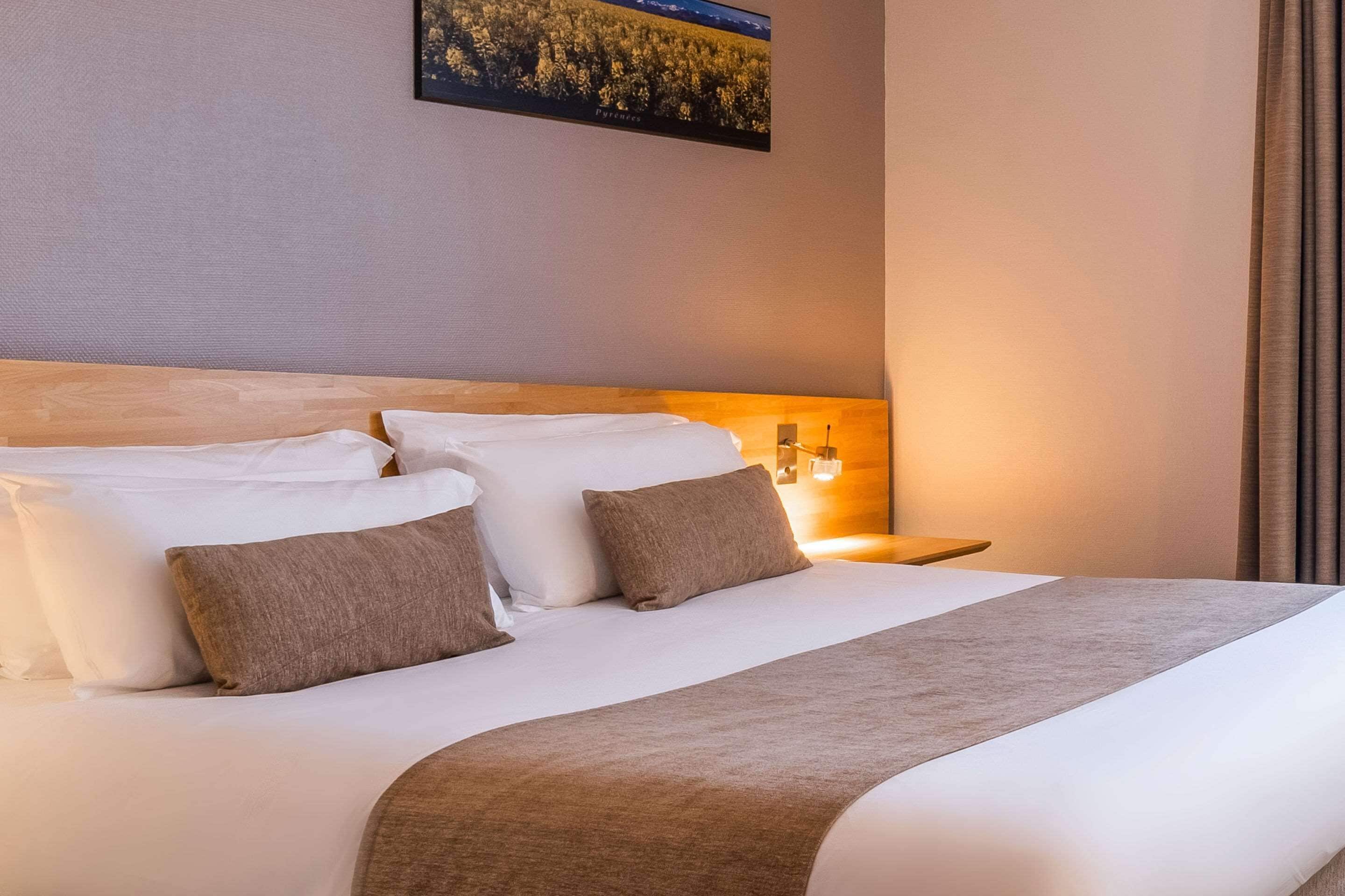 1 lit queen size, chambre supérieure | 1 bedroom, premium bedding, minibar, in-room safe