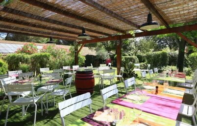 Hotel ibis Styles Aix en Provence Mas des Oliviers