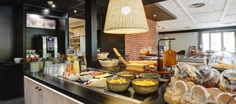 Campanile NATURE - Poitiers Sud Aéroport