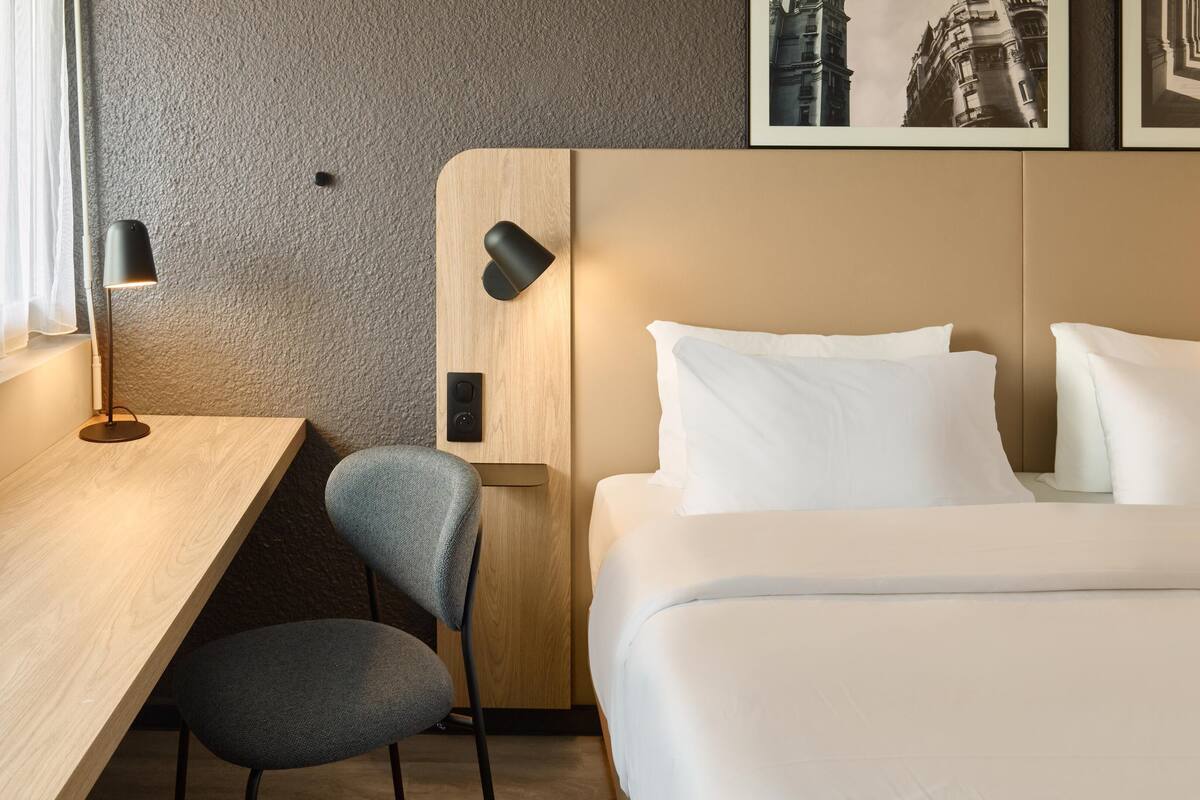 Superior kamer, 1 kingsize bed | Luxe beddengoed, een bureau, een laptopwerkplek