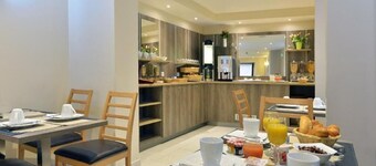 Hotel du Chemin Vert Paris